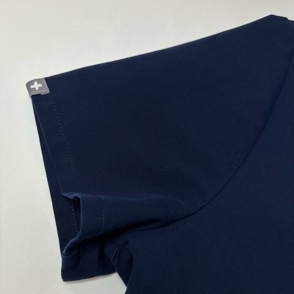 Figs Catarina 1 Pocket Scrub Top Navy PO #3211 Size S - Picture 6 of 16